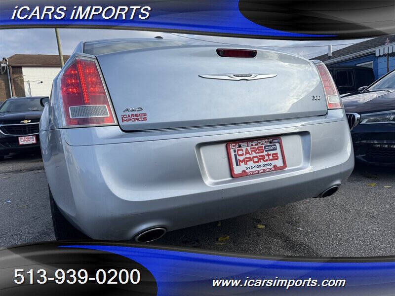 2013 Chrysler 300 Glacier Edition