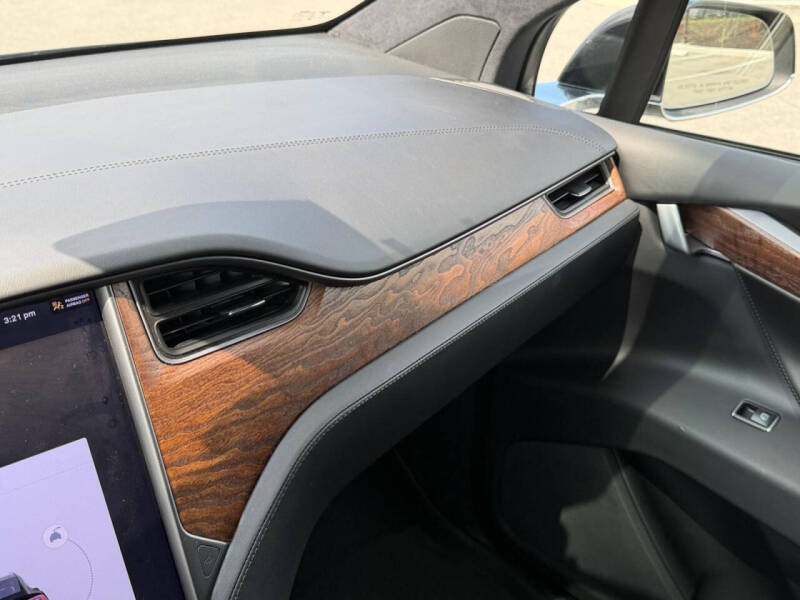 2020 Tesla Model X Long Range