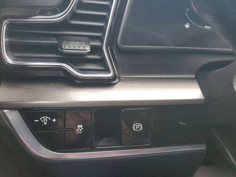 2023 Kia Sportage EX