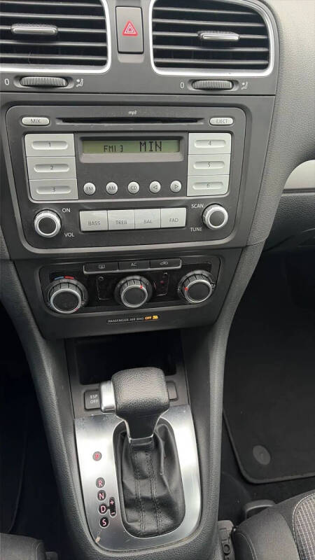 2010 Volkswagen Golf 2.5L PZEV