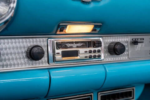 1956 Ford Thunderbird