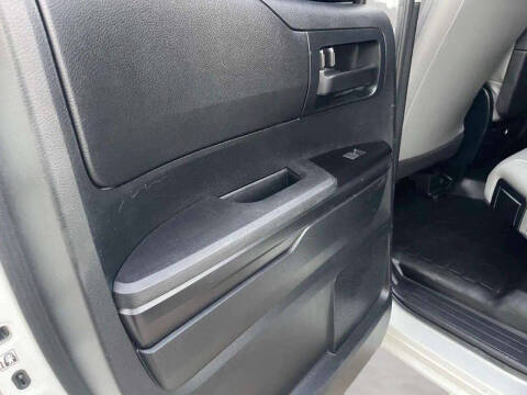 2016 Toyota Tundra SR