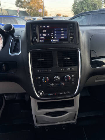 2017 Dodge Grand Caravan SXT