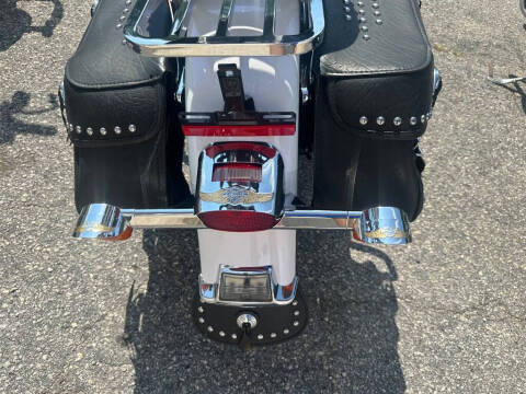 2010 Harley-Davidson FLSTC -