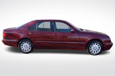 2001 Mercedes-Benz E-Class E 320