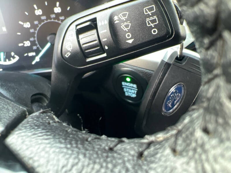 2021 Ford Escape SE