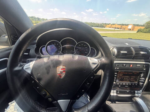 2010 Porsche Cayenne GTS