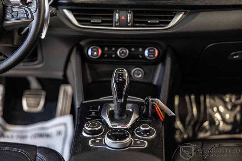 2022 Alfa Romeo Stelvio Sprint