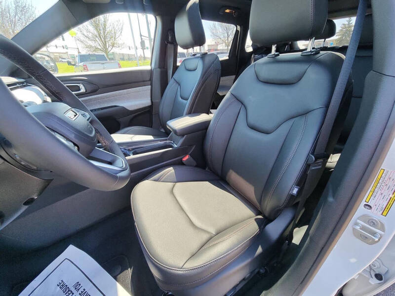 2024 Jeep Compass Latitude Lux