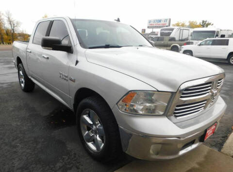 2015 RAM 1500 SLT