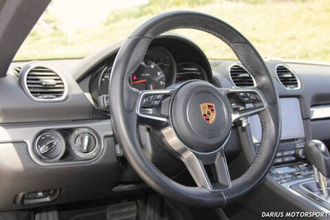 2019 Porsche 718 Cayman