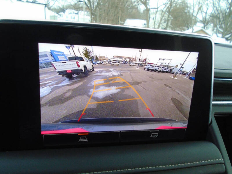 2023 GMC Yukon XL SLT