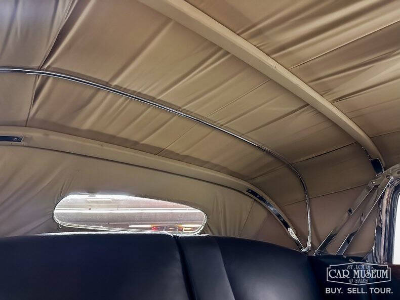 1937 Cadillac Series 85