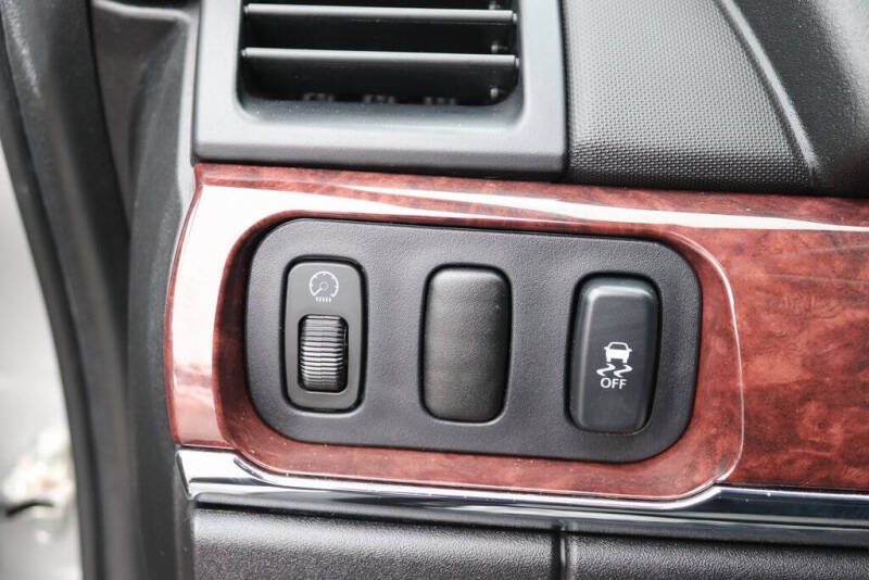 2010 Mitsubishi Galant ES