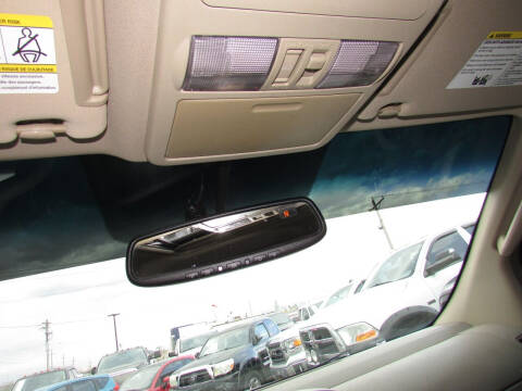 2010 Nissan Pathfinder LE