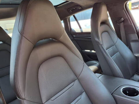 2019 Porsche Panamera GTS