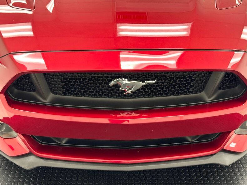 2017 Ford Mustang
