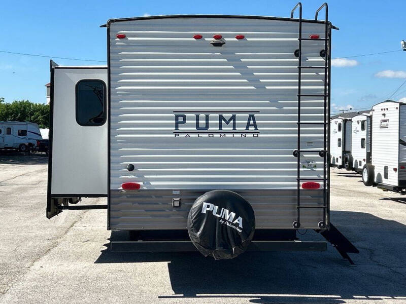 2023 Forest River 28BHHSS2B