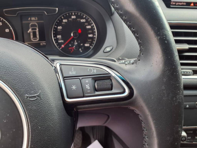 2018 Audi Q3 2.0T Premium Plus