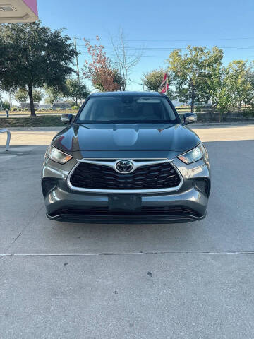 2022 Toyota Highlander L