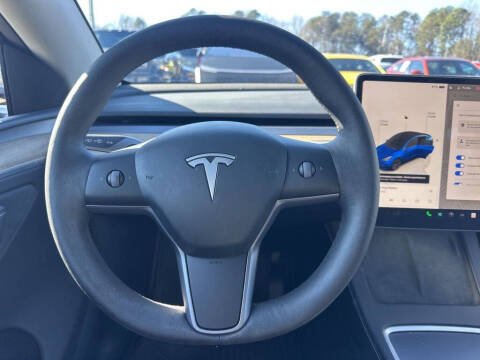 2024 Tesla Model Y Long Range