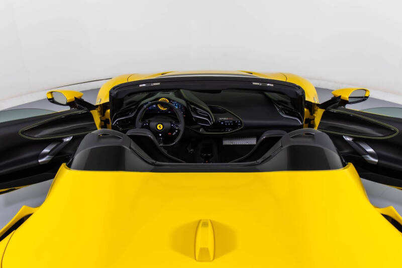 2024 Ferrari SF90 Spider