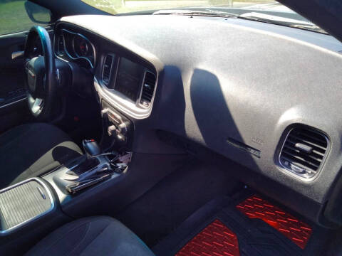 2015 Dodge Charger SXT