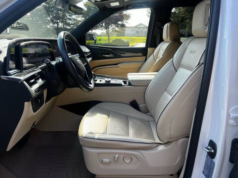 2022 Cadillac Escalade Premium Luxury