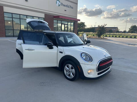2016 MINI Hardtop 4 Door Cooper