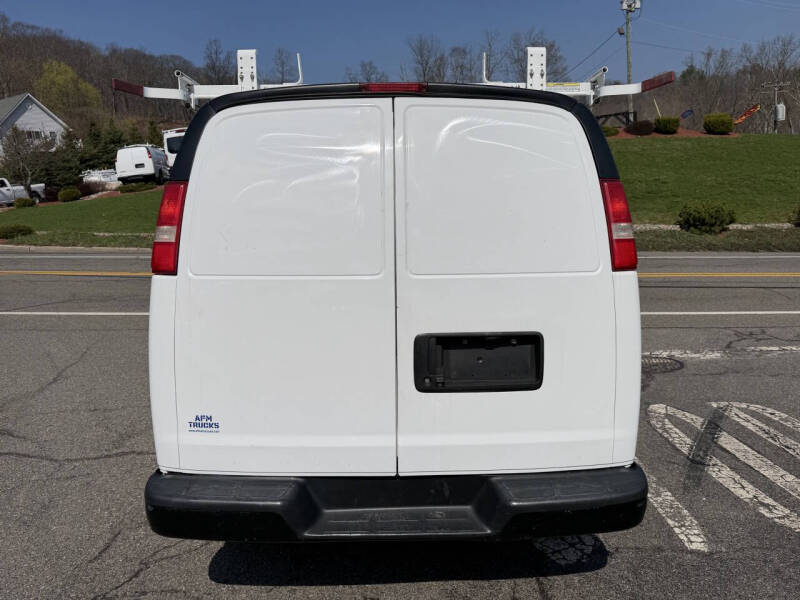 2019 GMC Savana 2500
