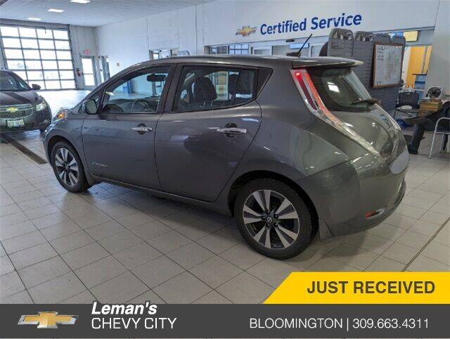 Used 2016 Nissan LEAF SL with VIN 1N4BZ0CP6GC310501 for sale in Bloomington, IL