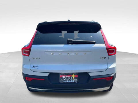 2021 Volvo XC40 T5 R-Design