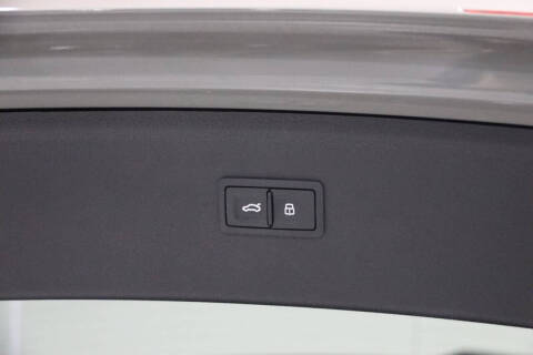 2020 Audi SQ5 3.0T quattro Premium Plus