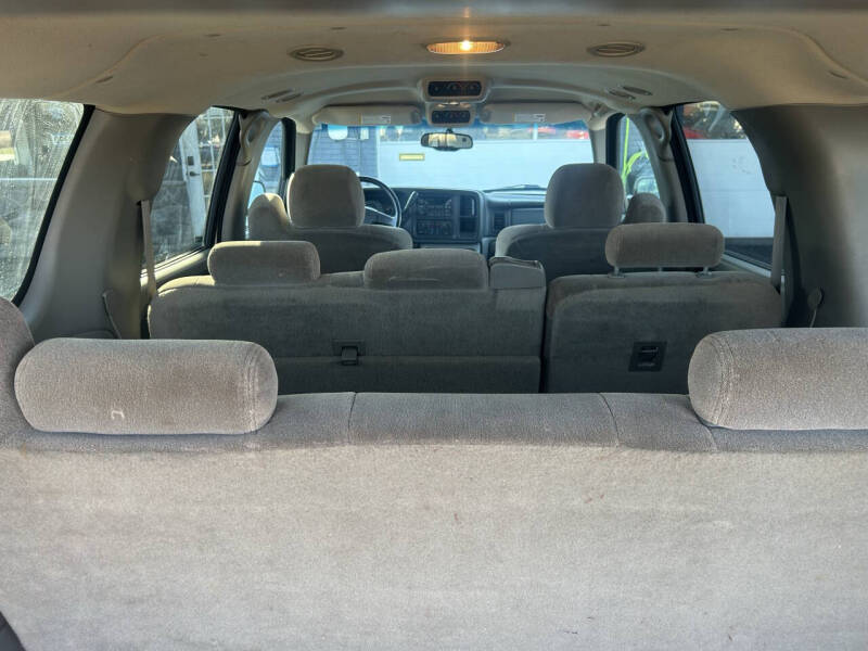 2003 Chevrolet Suburban 1500