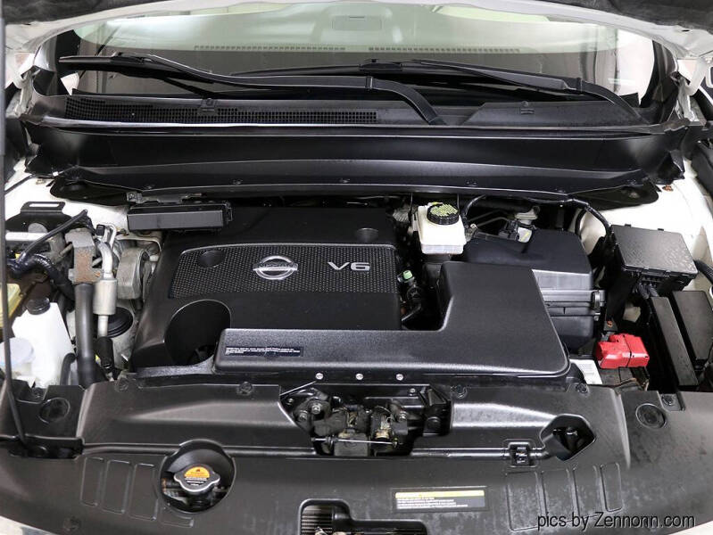 2015 Nissan Pathfinder Platinum