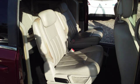 2010 Chrysler Town and Country Touring Plus