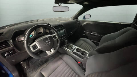 2012 Dodge Challenger SXT