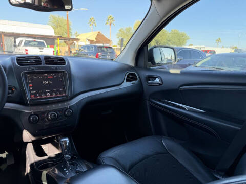 2018 Dodge Journey Crossroad