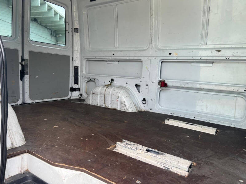 2005 Dodge Sprinter 2500