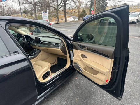 2015 Audi S8 4.0T quattro