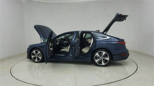 2025 Audi A6 Sportback e-tron quattro Prestige