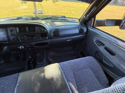 2002 Dodge Ram 2500 SLT Plus
