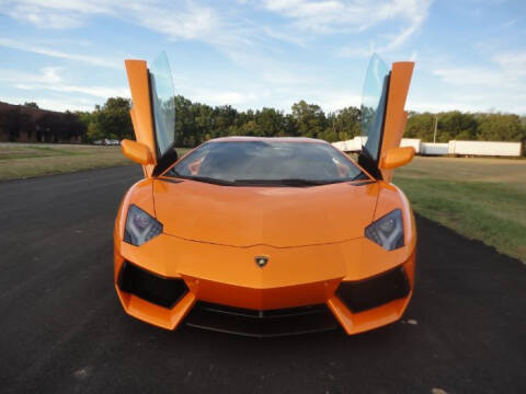 2014 Lamborghini Aventador LP 700-4