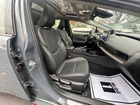 2023 Toyota Prius LE