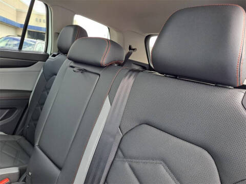 2025 Volkswagen Atlas Peak Edition 4Motion