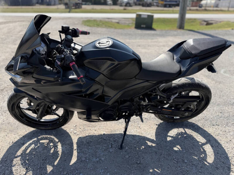 2018 Kawasaki Ninja 400 (ABS)