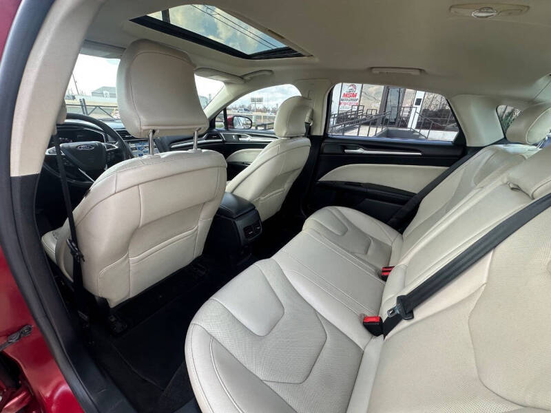 2017 Ford Fusion Titanium