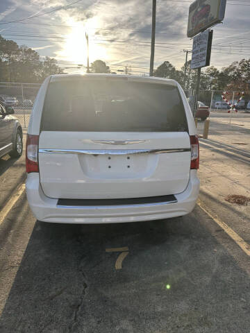 2013 Chrysler Town and Country Touring
