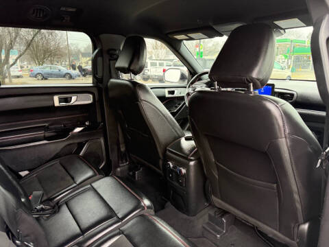 2022 Ford Explorer ST-Line