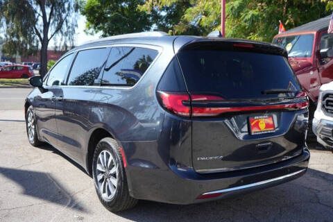 2021 Chrysler Pacifica Touring L